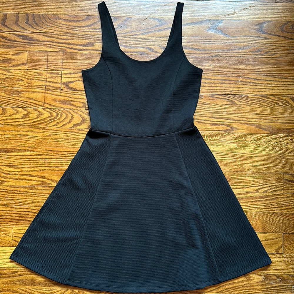 H&M Black Ribbed Dress